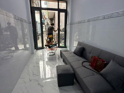 Bán nhà mới 3 tầng 2.75 tỷ ni sư huỳnh liên, p.10 tân bình 1