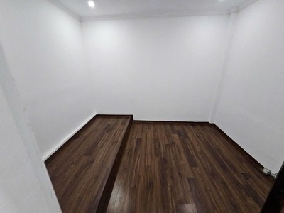 Nhỉnh 13 tỷ sở hữu nhà đẹp cực gần phố hoàng văn thái, 42m2 x 4 tầng 4