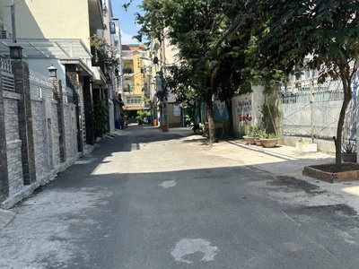 Hiếm nhà bán hẻm 497 phan văn trị ngang 5.2m 4 lầu 90m2 vừa ở vừa kd ngay emart 12.3 tỷ. 3