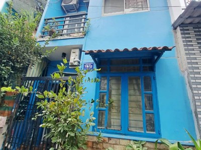 Nhà 2 tầng đúc 35m2, sát chợ gò xoài. hxh 5m thông đường số 19, bhha, bình tân. 0