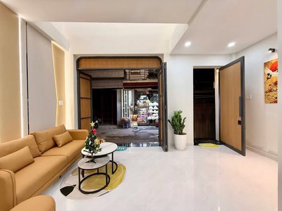 Nhà hxh đường xô viết nghệ tĩnh quận bình thạnh 1