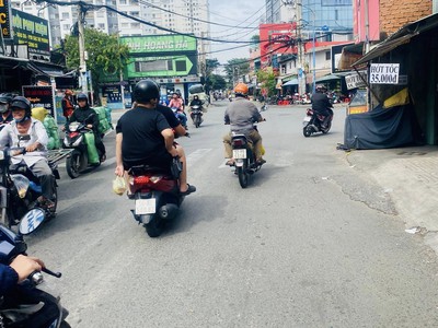 Ngay ngã tư kênh tân hoá giáp đầm sen 2 mặt tiền 82m dòng tiền 15tr - giá tốt 1