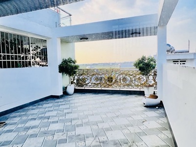 Chdv mt nguyễnvăncông 60m, 5tầng kd sầm uất giá13tỷ5 gòvấp, tn30 triệu 4