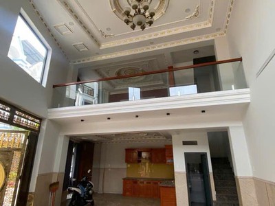 Trung tâm quận 12 - khu phân lô cao cấp - đường nguyễn ảnh thủ - hẻm xe hơi - 5 lầu - 5pn - 1 0