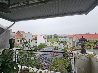 Bán nhà khu vực bồ đề, 2 mặt ôtô, ngõ thông, gần trường quốc tế 0