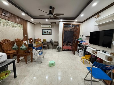 Bán nhà đặng tiến đông 38m2. 5 tầng. mặt tiền 4m. giá 12.1 tỷ đống đa hà nội 3