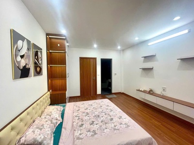 Bán nhà vũ tông phan 30m ra ô tô tránh 37m x 5 tầng 3 phòng ngủ rộng giá 8,4 tỷ 2