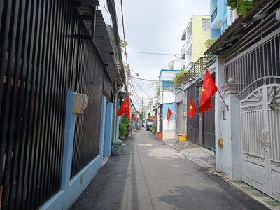 Bán nhà biệt thự  8 tỷ 2 hẻm xe hơi thông đường bùi quang là quận gò vấp 4