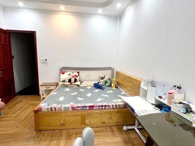 Bán nhà thượng thanh long biên,oto đỗ cửa,dân xây,gần chợ,trường học, 46m 3