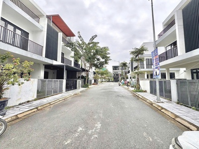 Bán nhà thô 3 tầng mặt tiền Trần Thái Tông - Phường Thuận Hoá - Thành phố Huế 1