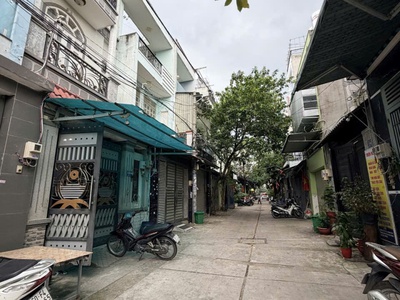 Bán gấp nhà đường số9 bhh gần aeon tân phú hẻm xe hơi gần mặt tiền 68m2 nhỉnh 3 tỷ 0