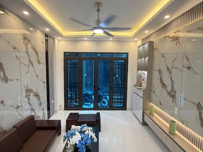 Bán căn góc 3 tầng nhà ngõ đường Ngô Quyền, ph Thanh Bình, TP HD, 43.7m2, 3 ngủ, 3 vs 2