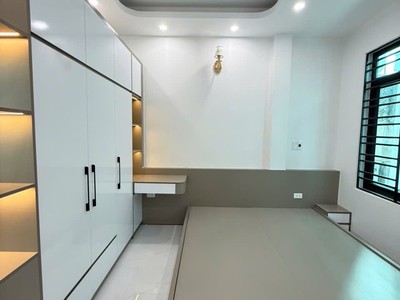 Bán căn góc 3 tầng nhà ngõ đường Ngô Quyền, ph Thanh Bình, TP HD, 43.7m2, 3 ngủ, 3 vs 8