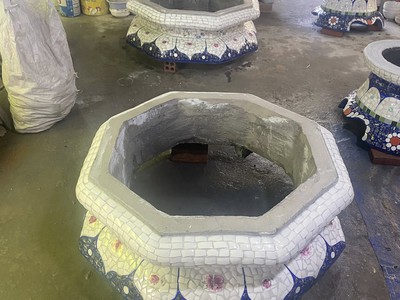 Chậu hoa dán miễng sành - chậu khảm sành sứ - nghệ nhân dán miễng sành sứ ,khảm miễng 6