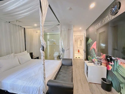 Bán Khách Sạn 2 Mặt Tiền - Đang Khai Thác Ổn Định - Doanh Thu 450Tr/Tháng 2