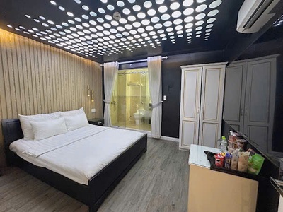 Bán Khách Sạn 2 Mặt Tiền - Đang Khai Thác Ổn Định - Doanh Thu 450Tr/Tháng 3