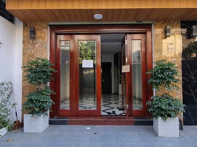 Mặt ngõ, ngõ thông, ôtô đỗ cửa, 6 tầng thang máy, 20m ra phố ôtô tránh 0