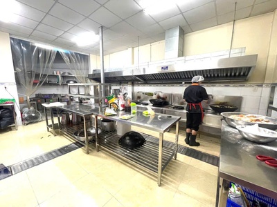 Mặt tiền kd sầm uất 25m phạm văn bạch tb 190m2 ngang 5m gần chợ ga t3 giá rẻ 23 tỷ. 4