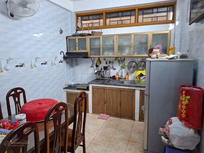 Bán nhà mặt ngõ nguyễn hoàng tôn, gần kđt ciputra, dt 36m2, mt 4.5m, giá 10.6 tỷ 1