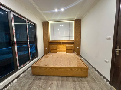 Bán nhà hoàng đạo thành - cực phẩm cách ô tô chỉ 2 nhà 5 tầng mới đẹp giá 6,7 tỷ 2