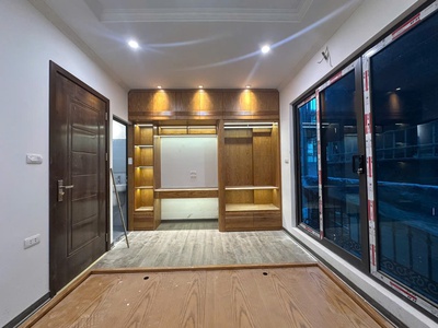 Bán nhà hoàng đạo thành - cực phẩm cách ô tô chỉ 2 nhà 5 tầng mới đẹp giá 6,7 tỷ 3