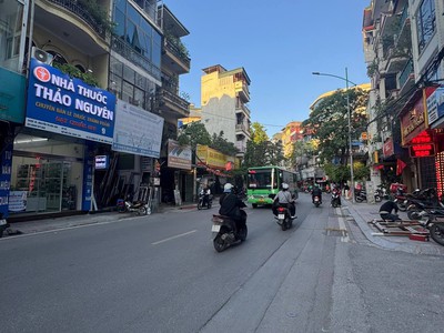 Nhà mặt Phố Hoàng Văn Thái-90m 7 tầng- Thang máy- Kinh doanh- Giá 52 tỷ 5