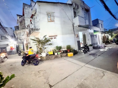 Bán nhà 2 tầng mới - hxh 7m đ.lê văn lương, p.tân hưng, quận 7 - chính chủ 1 đời chưa qua đầu tư - 2