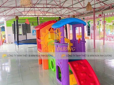 Cầu trượt 2 khối nhà,hàng rào nhựa mầm non,nhà leo cầu trượt 2 khối 2