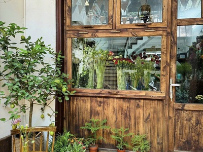 Chính chủ cần sang nhượng tiệm hoa có thể kết hợp làm quán cafe trung tâm ba đình, hà nội 4