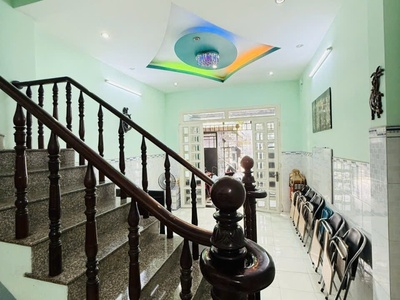 Siêu phẩm nguyễn hữu tiến tân phú hẻm ô tô quay đầu 52m2,3 tầng  5 tỷ 990 3