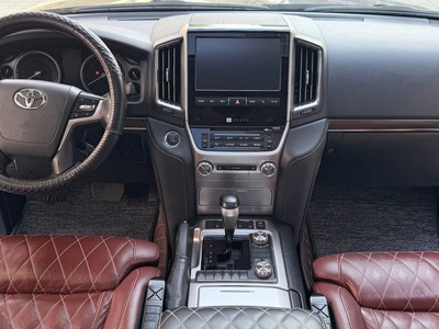 Bán Land Cruiser 4.6V8 4 chỗ siêu VIP, sản xuất 2020. xe cực mới. 6