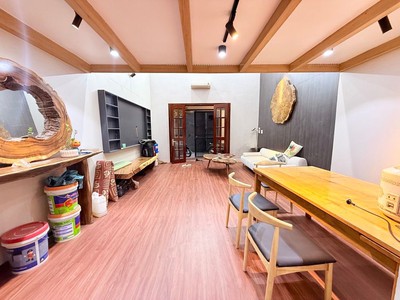 Bán nhà 4 tầng long lanh ở nga 2 thoáng phân lô ngõ 299 đường hoàng mai 1