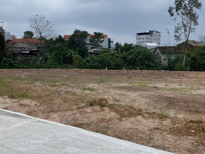 Siêu phẩm đất đẹp 95m2 - đường ô tô - phùng quán , phường thanh thuỷ , thành phố Huế 1