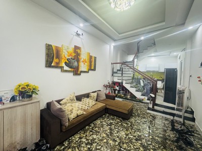 Siêu Hiếm - Gần Cầu Rồng - Đường Võ Văn Kiệt 3 Tầng 1