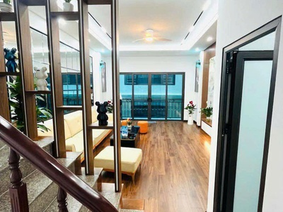 Bán nhà Bùi Xương Trạch ô tô đỗ cửa, kinh doanh tốt, mt 3.5m, 35m2  5T. 1