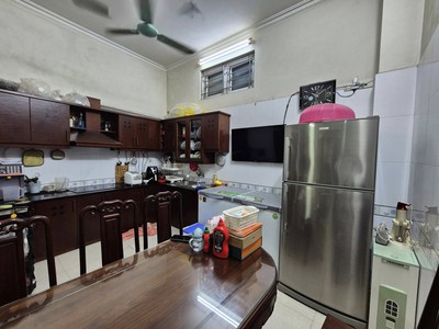 Bán nhà mặt phố tuệ tĩnh, 35m2, 3 tầng, 26 tỉ, vỉa hè rộng, kinh doanh đỉnh, dòng tiền 30tr/tháng 1