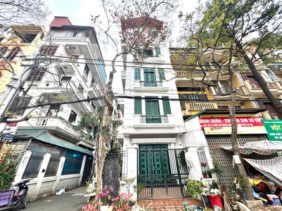 Hoàng quốc việt, phân lô ô tô tránh, kinh doanh ngõ thông, 100m, 30 tỷ 1