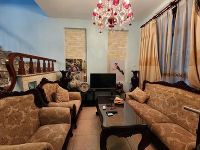 Bán nhà mặt phố triệu việt vương, 35m2, 3 tầng, 26 tỉ, vỉa hè rộng, kinh doanh đỉnh, thu 30tr/tháng 0