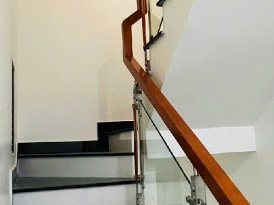 Tài sản dòng tiền tân bình chdv hồng lạc 4 tầng thang máy nở hậu đẹp thu 600tr/năm 2