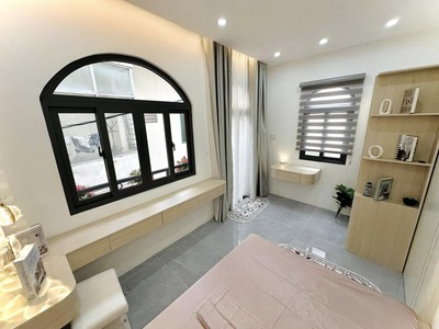 Tòa nhà dòng tiền 2ôtô tránh 2tỷ/năm,119m2x7 t,mặt tiền 5.9m, nguyên xá-trục metro 2