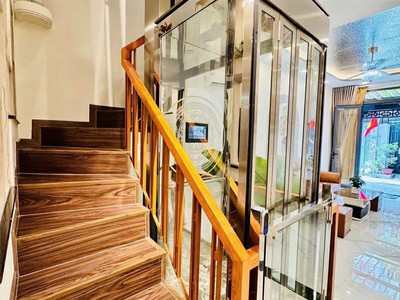 Bán nhá lê văn sỹ -p 1 - mới đẹp 100/100 dt 61m2- 4tầng 5pn- thang máy nội thất cao cấp khu 2