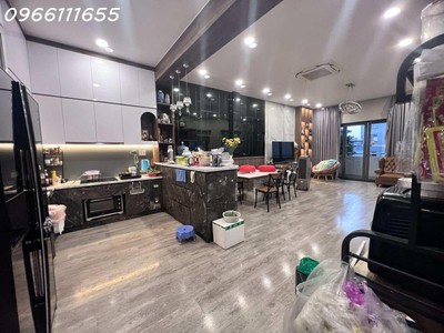 Bán nhà siêu biệt mặt tiền thự phan tôn - p. đa kao- dt205m2 - 4tầng - nghỉ dưỡng - mở văn phòng 3