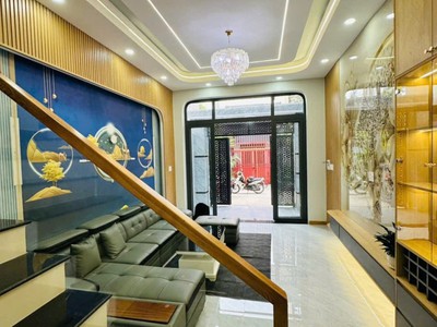 Bán nhà 3 tầng, 4pn đường 160, phường tăng nhơn phú a, q.9. tp hcm. dt 58m2, sh, 5.8 tỷ. 1