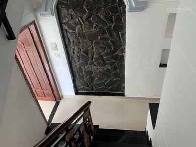 Nhà đẹp mặt tiền bình trưng tây, quận 2 - 95,5 m2 - 4 tầng btct- nội thất sịn 0