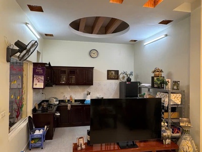 Bán nhà phân lô lê trọng tấn - sổ đỏ nở hậu 70m  x 4 tầng  gia đình tự xây giá 16 tỷ 1