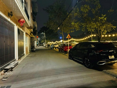 Cần bán nhà cấp 4 tai số 24, ngõ 201 đường Thụy Phường, Hà Nội 1