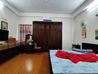 Nhà phố kim giang-120m 4tầng 5.5mmt- lô góc-ngõ thông ô tô đỗ cách 10m- nhỉnh 21 tỷ 2