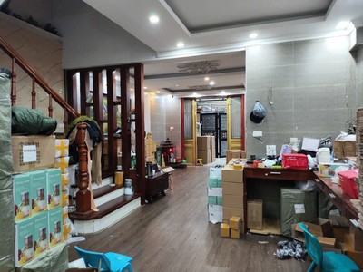 Nhà phố kim giang-120m 4tầng 5.5mmt- lô góc-ngõ thông ô tô đỗ cách 10m- nhỉnh 21 tỷ 1