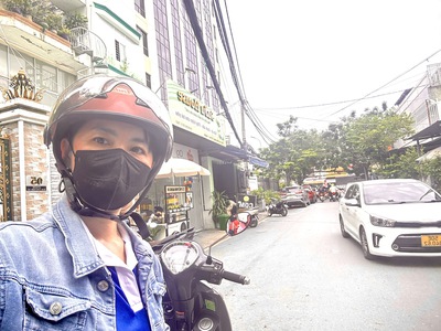 Nhà bán đ. lê thị chợ- mt đ.7m- khu vực kinh doanh sầm uất-gần đ.nguyễn lương bằng ra phú mỹ hưng. 0