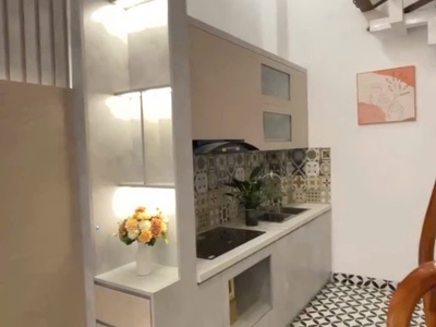 Chính chủ cần bán nhà tt đống đa 5 tầng 3 ngủ giá 5.850 tỷ có tl 1